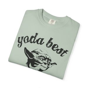 Colourmingle Yoda Best Grandpa t-shirt Bay Folded